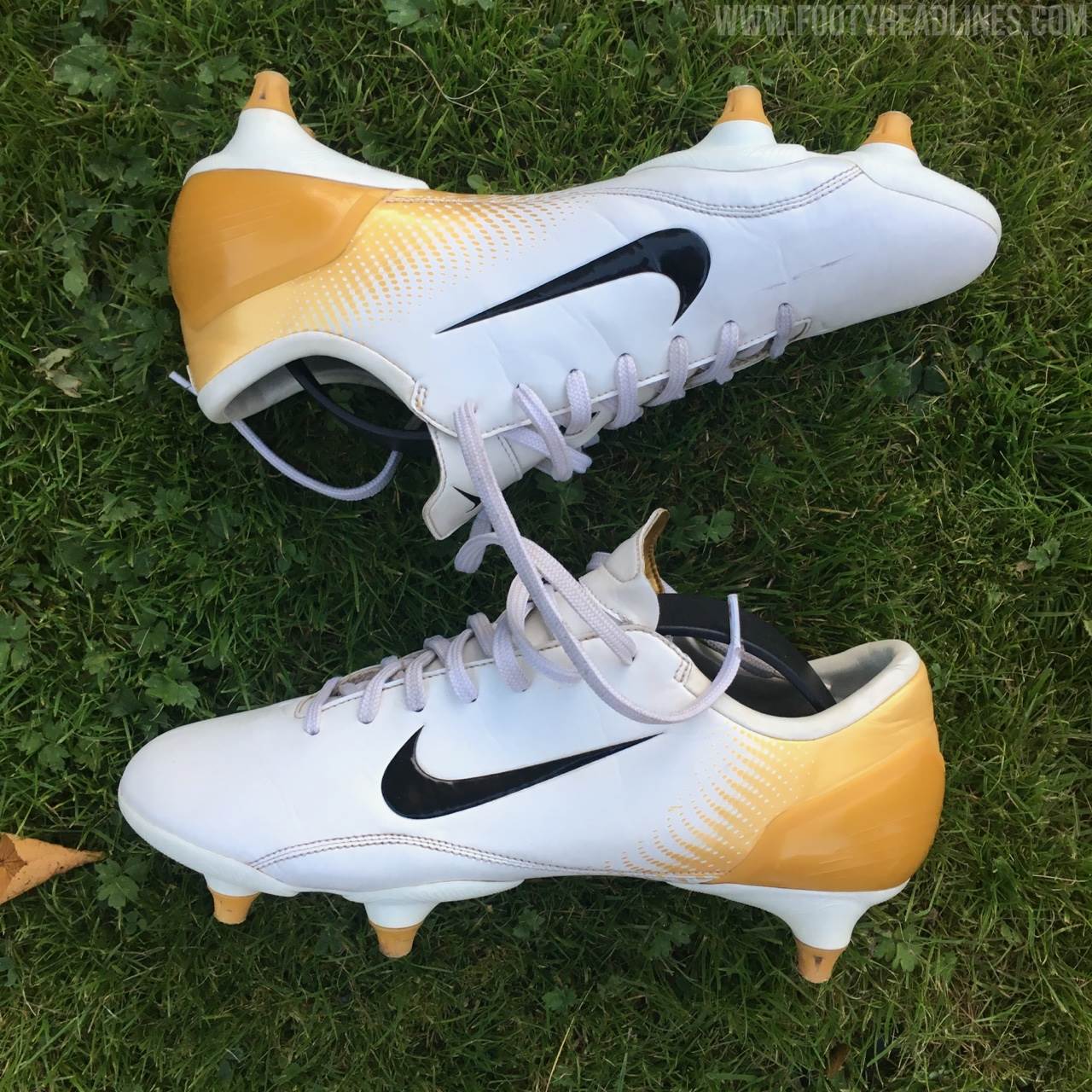 Nike mercurial vapor 2005 sales